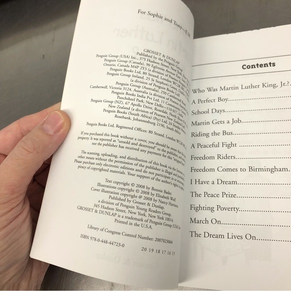 Who Was Martin Luther King Jr. by: Bonnie Bader, paperback book - Picture 2 of 5